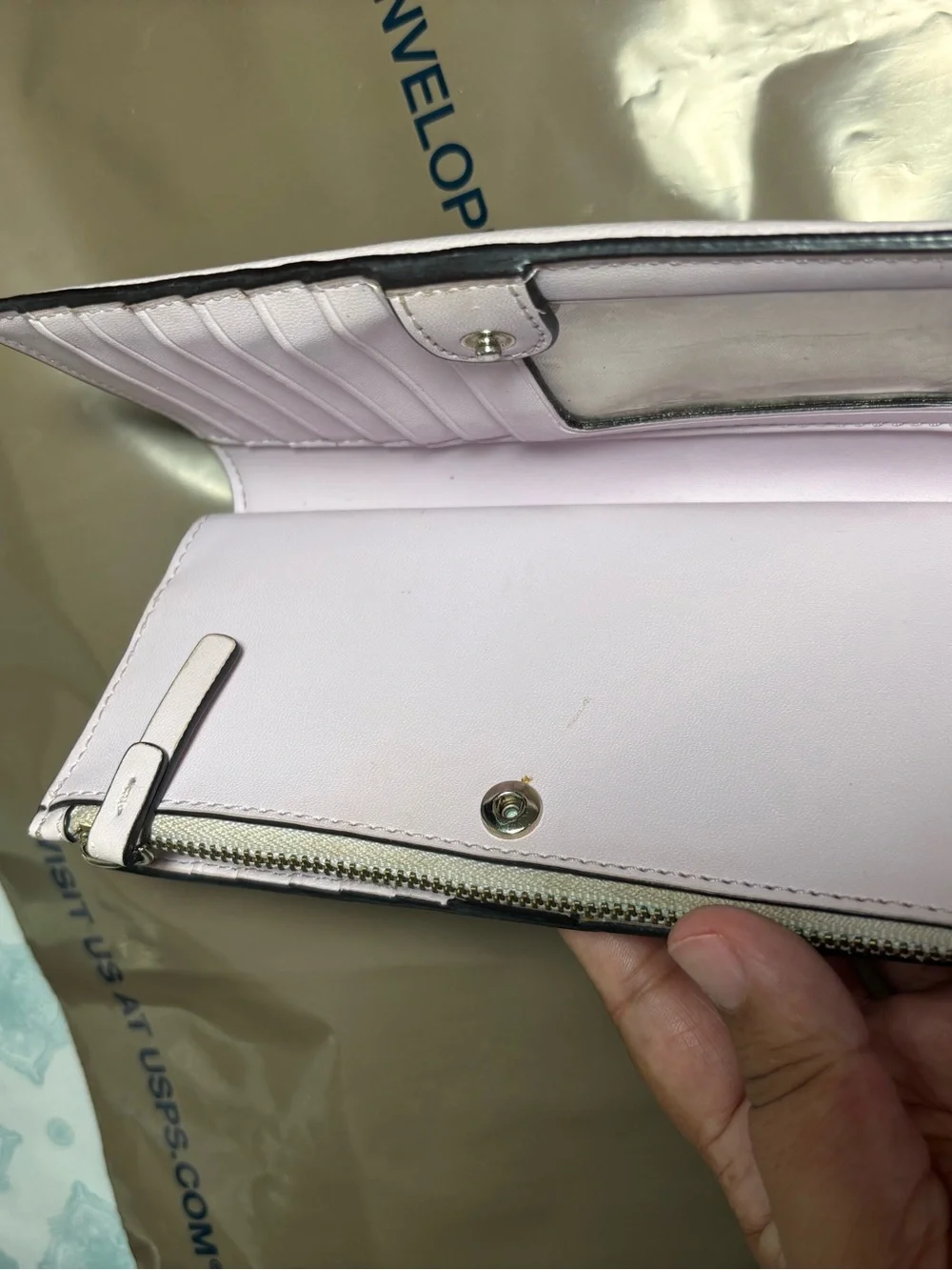 kate spade Light pink Pebbled Leather Zip Wallet with Silver Logo